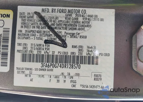 2013 Ford Fusion S z USA, uszkodzony, nr VIN 3FA6P0G74DR128570